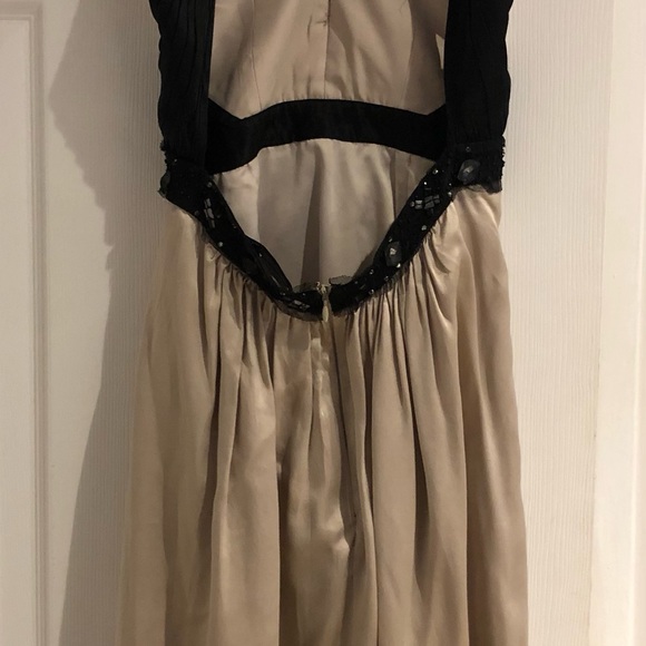 Stunning silk dress by BCBG - Picture 4 of 8